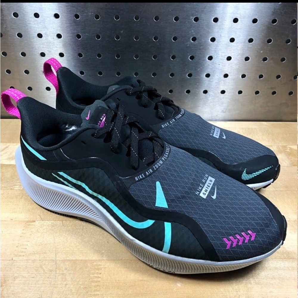 New Nike Air Zoom Pegasus 37 Shield Women's Running Shoes (Size 8)